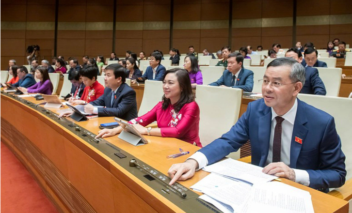 Quốc hội cho thí điểm chuyển đổi đất nông nghiệp làm nhà ở thương mại