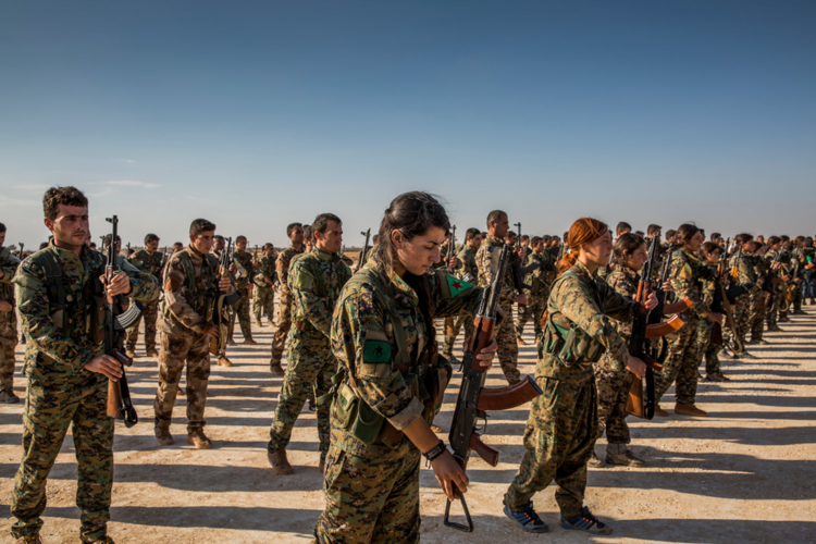 Syria hỗn loạn! Thổ Nhĩ Kỳ tấn công vào người Kurd được Mỹ hỗ trợ ở Syria