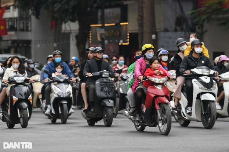 Hà Nội "chốt" cấm, hạn chế nhiều loại phương tiện ở Hoàn Kiếm và Ba Đình, dân được hỗ trợ chuyển đổi xe cũ