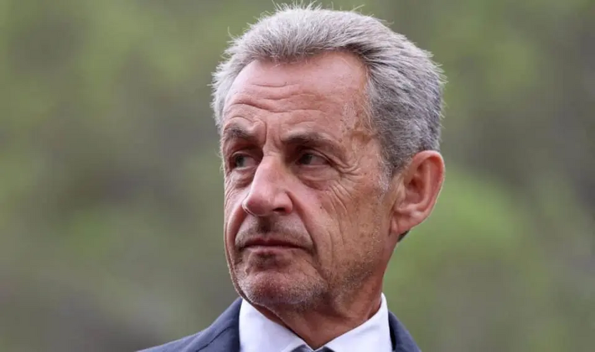 Cựu Tổng thống Pháp Sarkozy bị kết án 3 năm tù vì tham nhũng