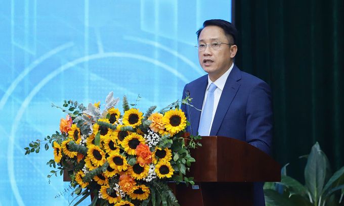 Thu ngân sách đạt kỷ lục vượt 1,7 triệu tỷ đồng dù thực tế nhiều doanh nghiệp vẫn gặp khó khăn