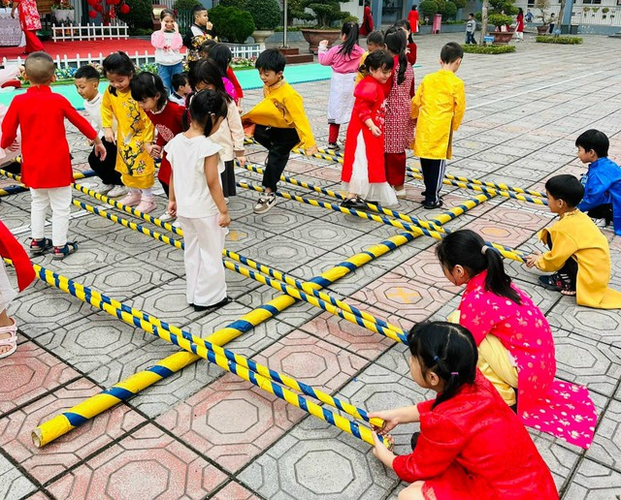 Đã lịch nghỉ Tết nguyên đán Ất Tỵ 2025 của học sinh Hà Nội