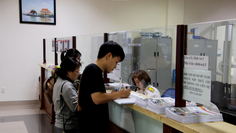 Thu thuế cả nước năm 2024 bằng tổng đầu tư đường sắt tốc độ cao Bắc Nam